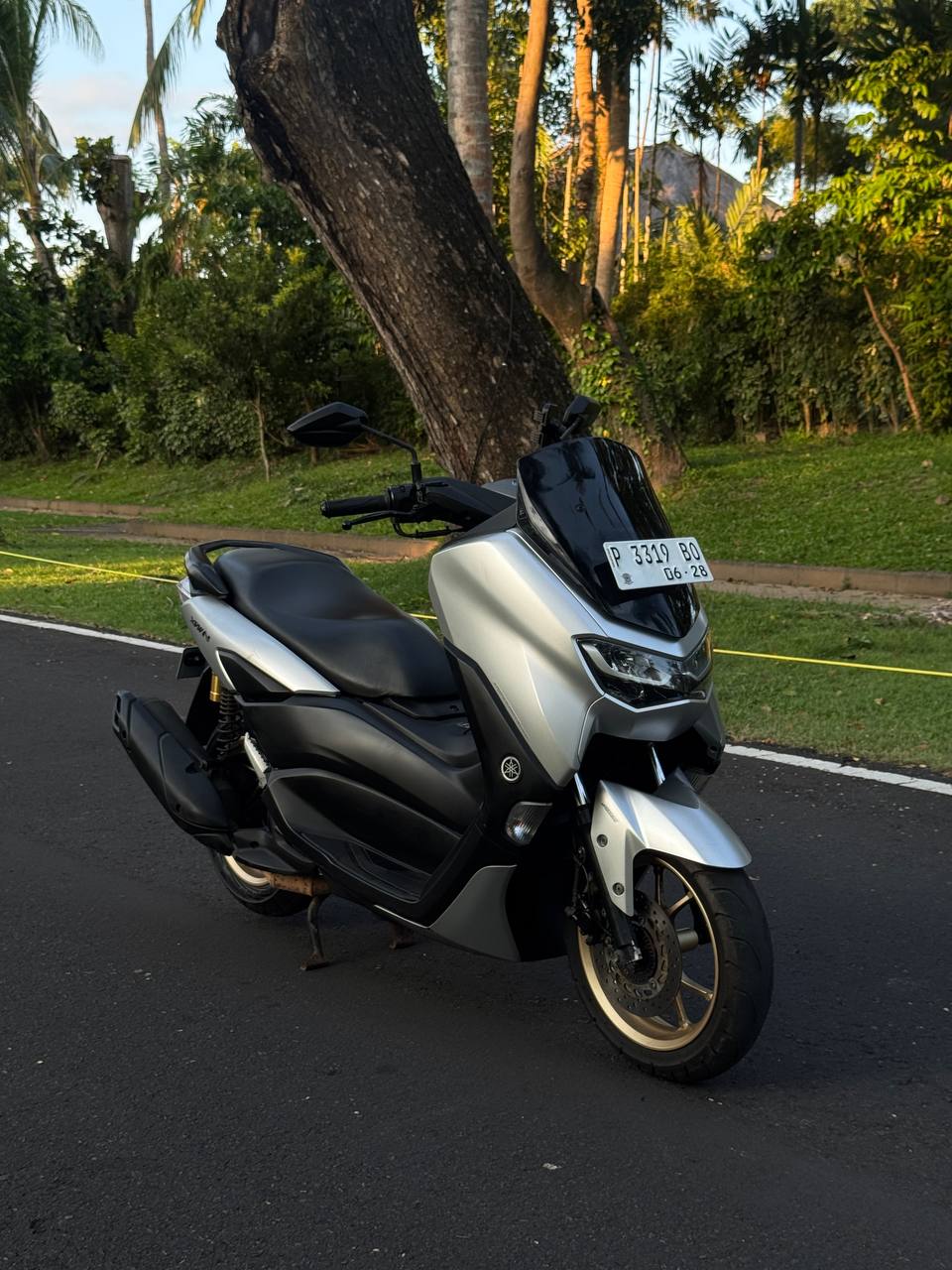 Yamaha NMAX 155 - аренда байков Бали